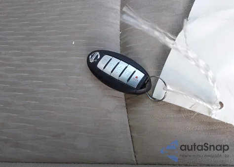 2019 Nissan Rogue Sv z USA, uszkodzony, nr VIN JN8AT2MV3KW393266